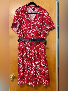 Torrid Retro Chic Red Skull Rose Love  Midi Swing Dress size 20, NWOT
